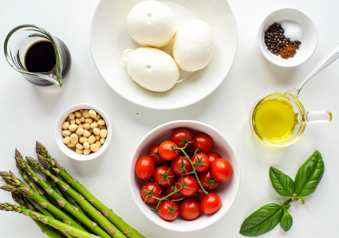 Burrata Crémeuse et Pignons