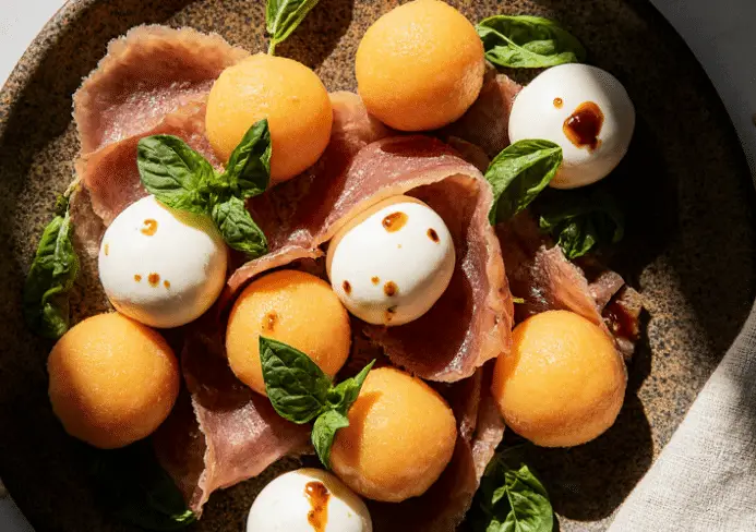 Salade Caprese au Melon