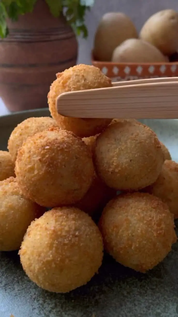 Cheesy Stuffed Potatoes