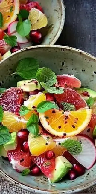 Colorful and Tasty Citrus Salad